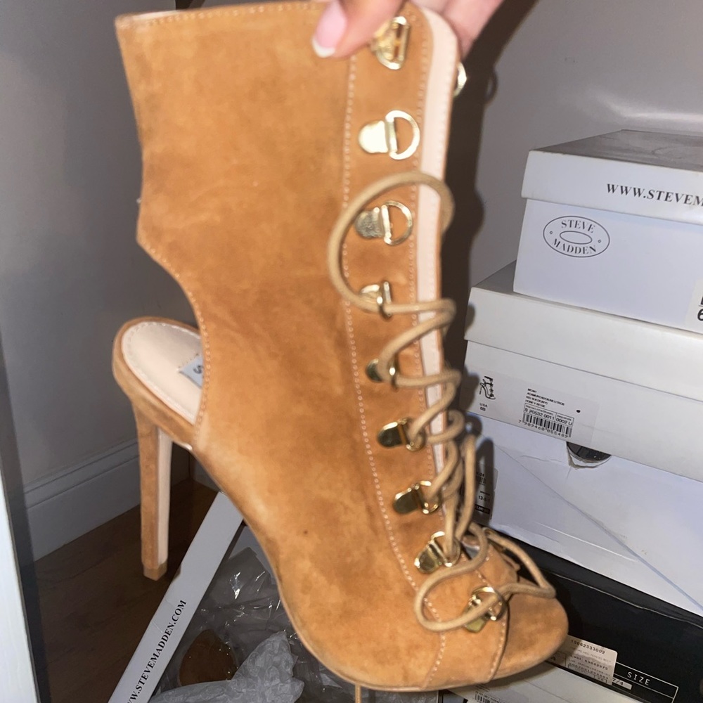 Steve Madden Brand new heel